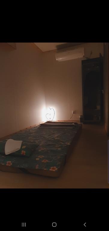 여관리사  구합니다.