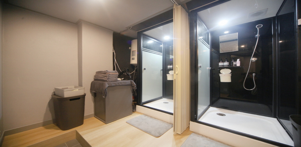 [강남 논현]24시 태닝/바디케어 전문샵 남성 테라피스트 모집