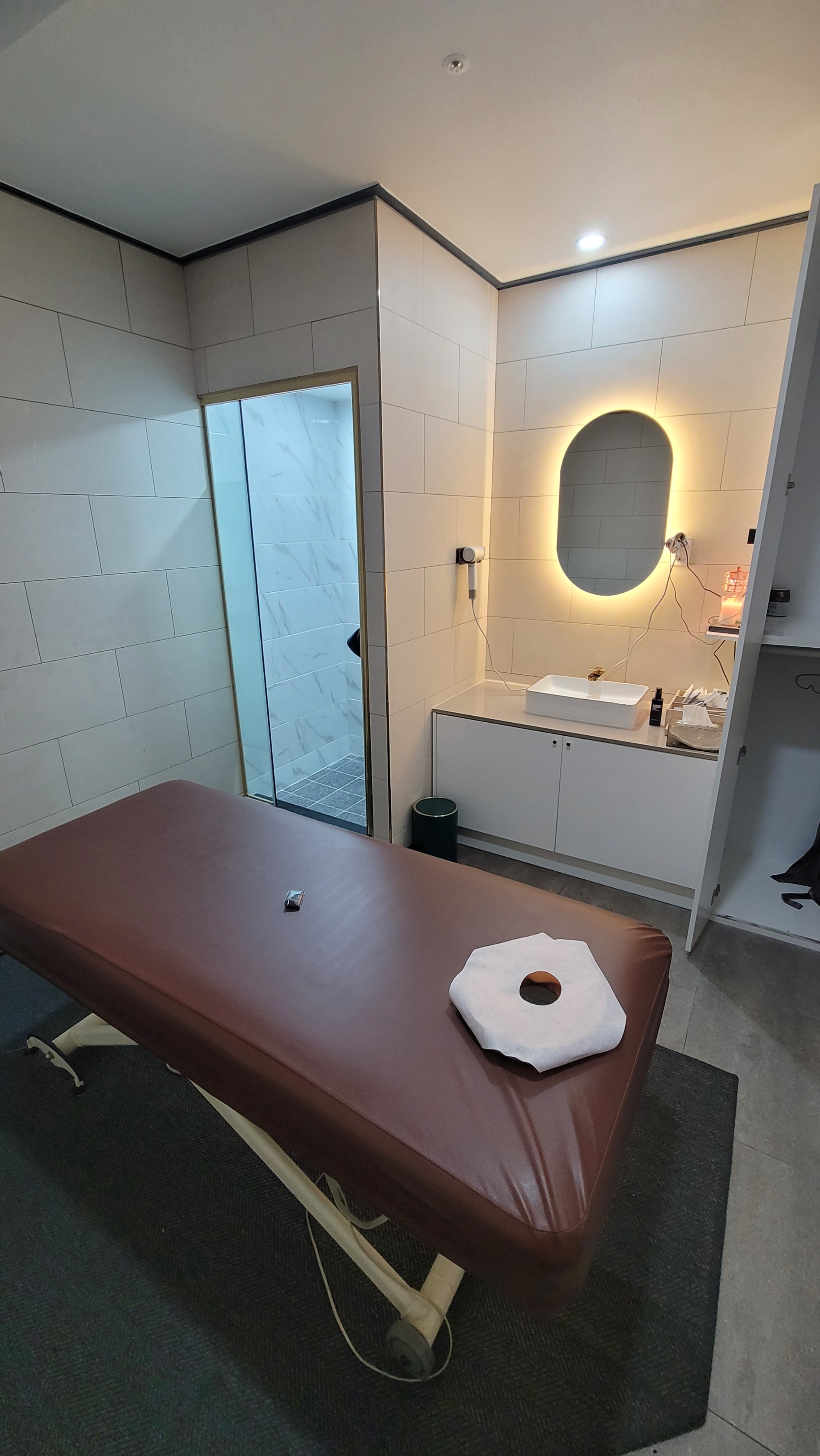 초건전 듀원. 초보 가능. 딱 하루만 출근 해보세요!!체험해보세요!!차이를