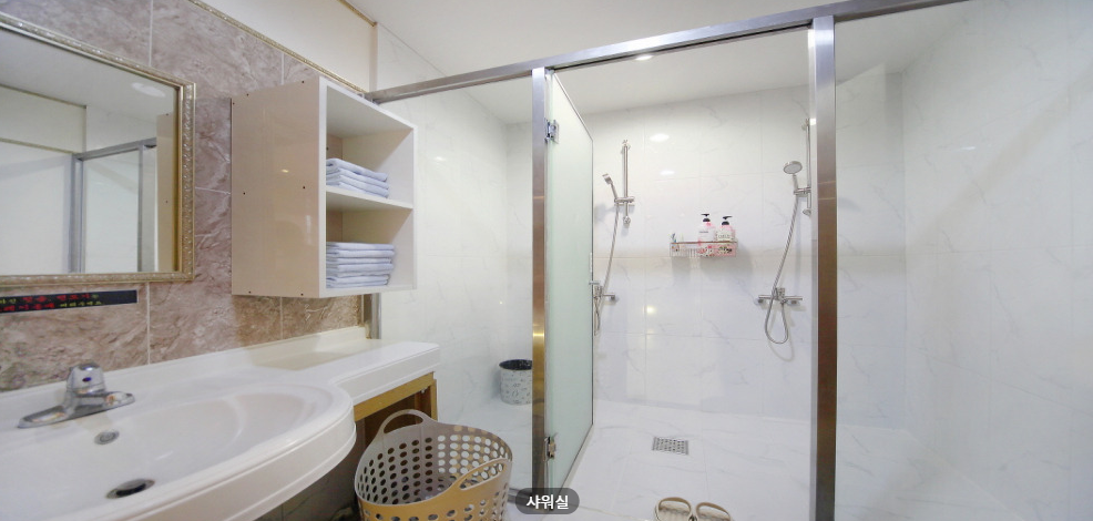 삼산동 먹자골목 로드샵에서  관리사 급구